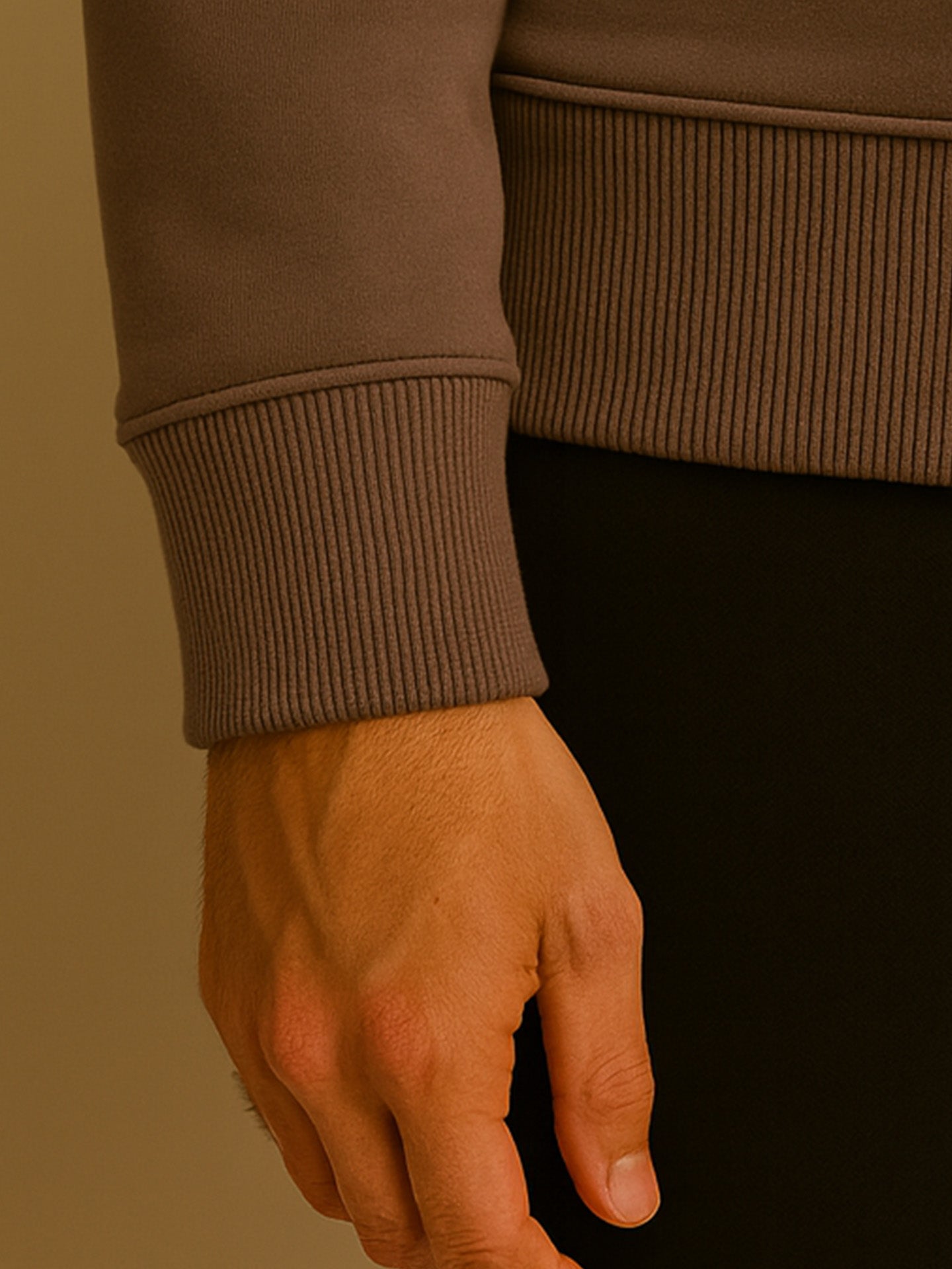 ORGANIC STRUCTURED SWEATSHIRT - Almônd
