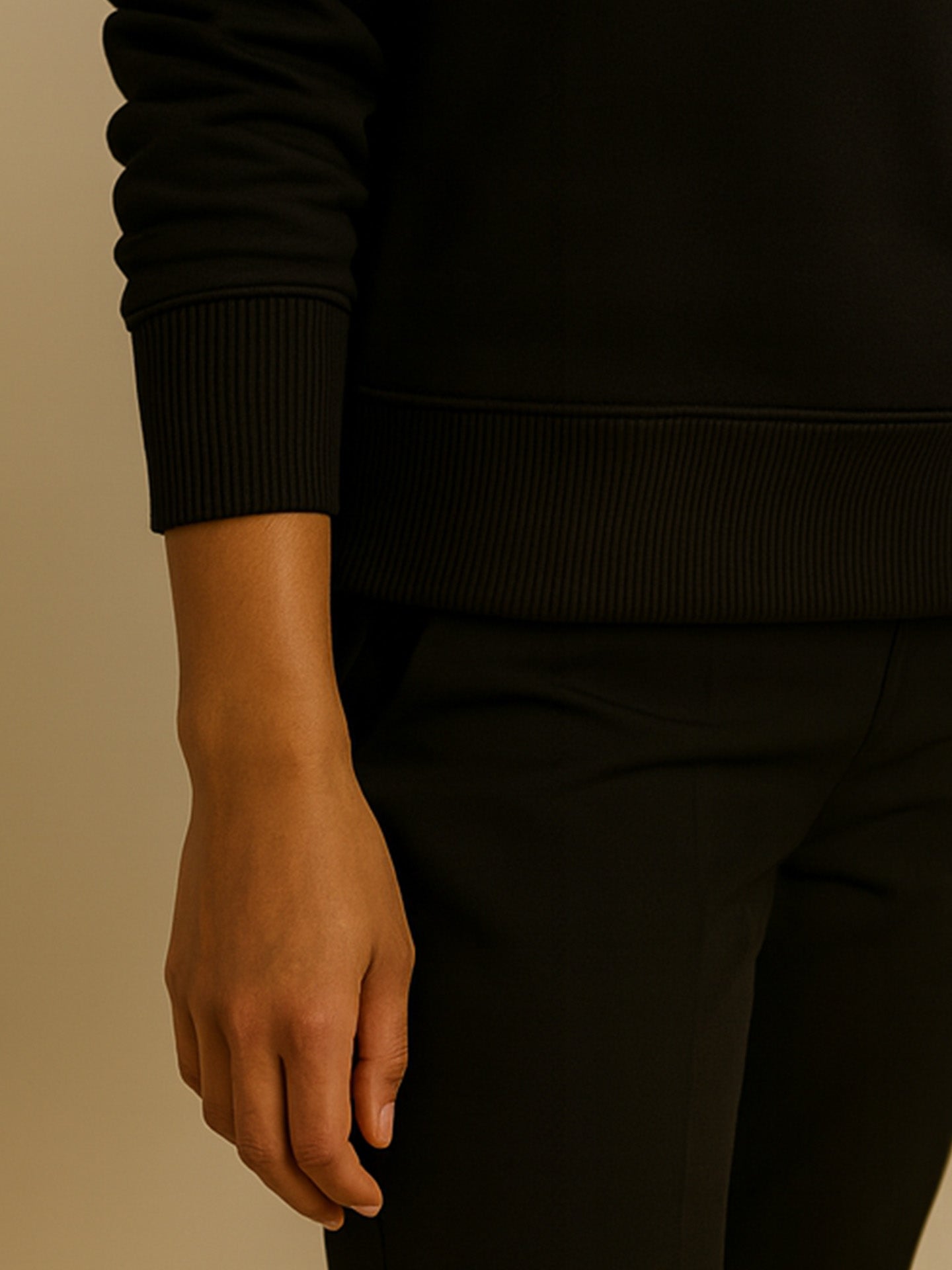 ORGANIC STRUCTURED SWEATSHIRT - Almônd